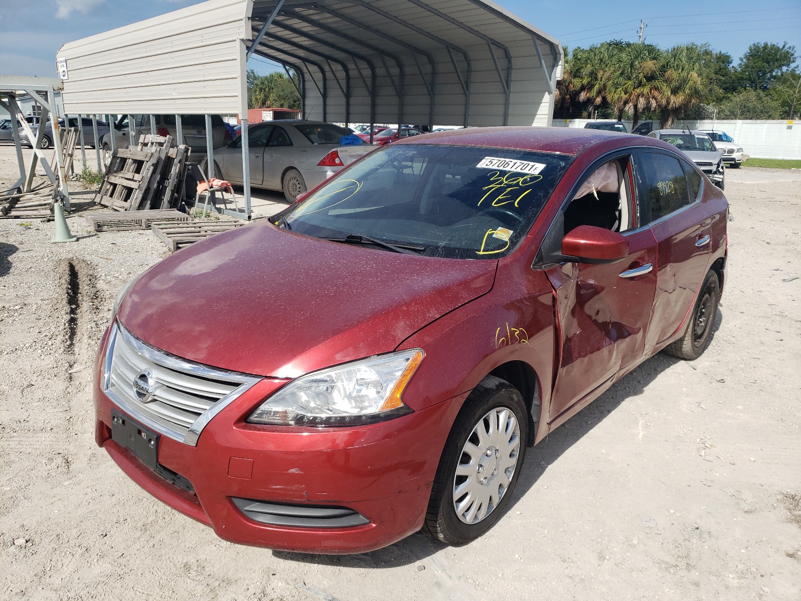 Photo 2 from auction – 2015 NISSAN SENTRA S with VIN 3N1AB7AP2FL665547