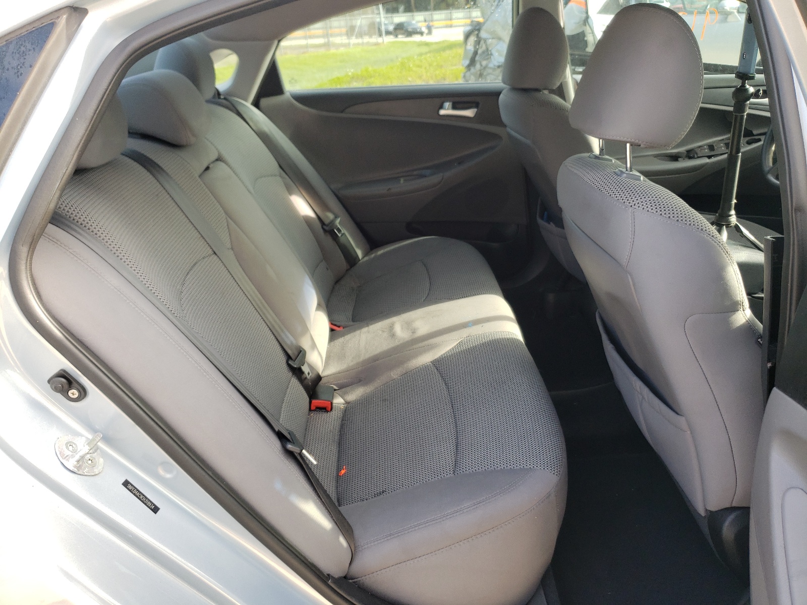 Photo 6 from auction – 2012 HYUNDAI SONATA GLS with VIN 5NPEB4AC9CH318934