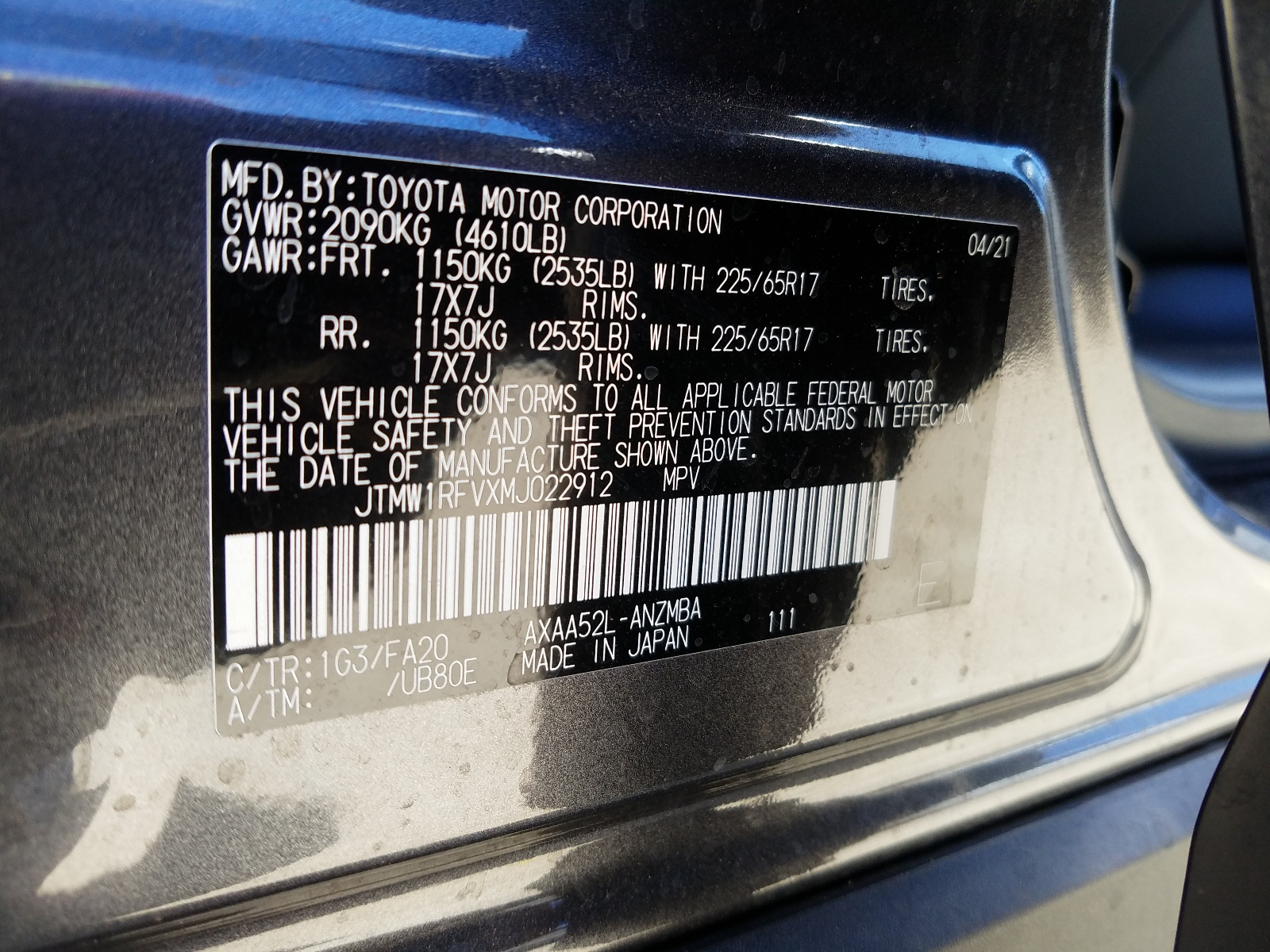 Photo 10 from auction – 2021 TOYOTA RAV4 XLE with VIN JTMW1RFVXMJ022912