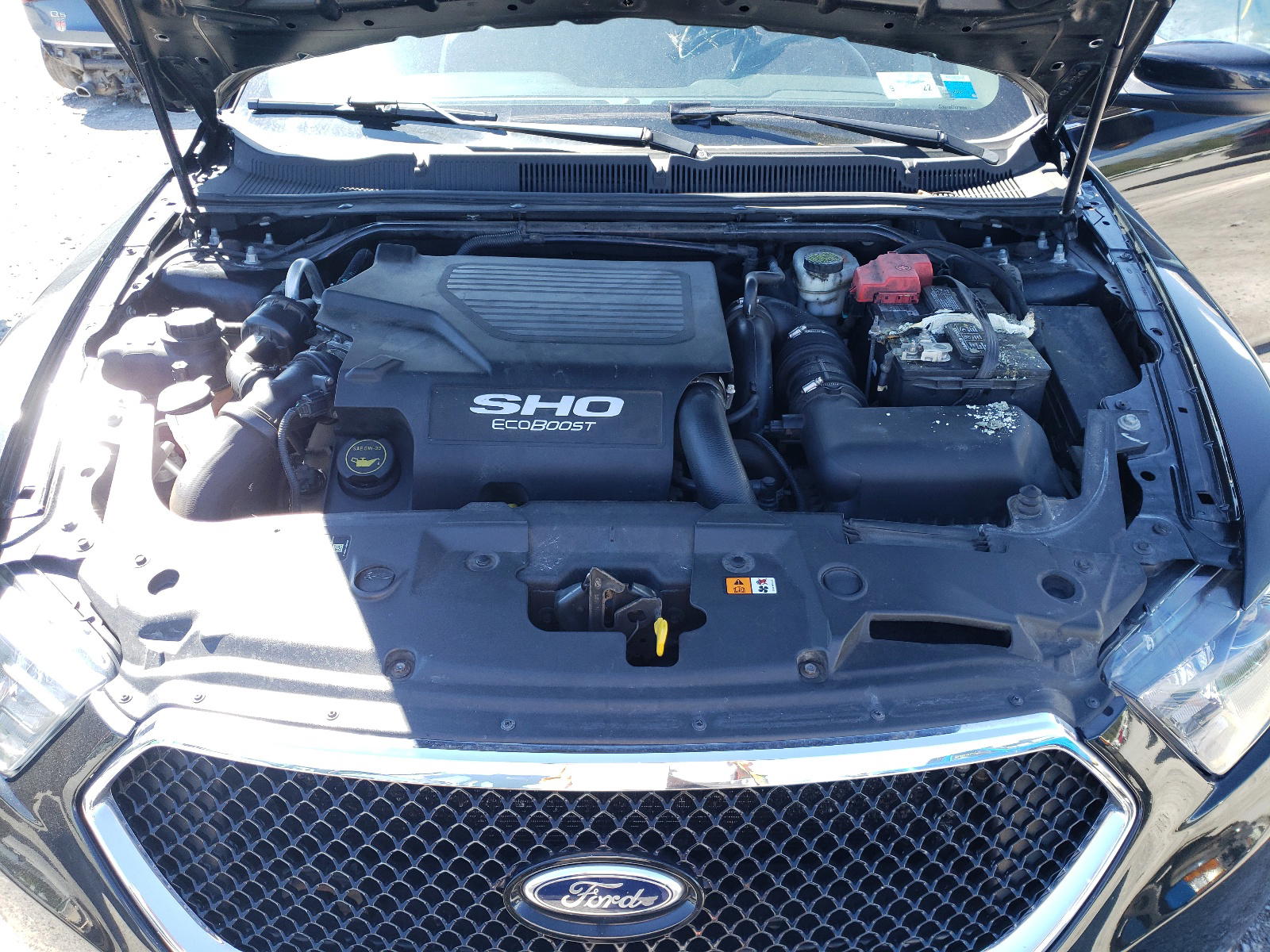 Photo 7 from auction – 2015 FORD TAURUS SHO with VIN 1FAHP2KT7FG143695