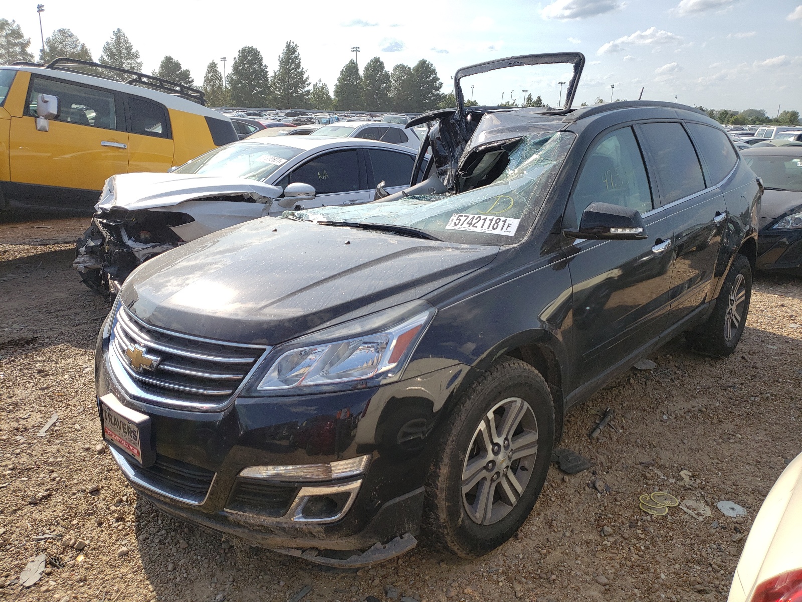 Photo 2 from auction – 2017 CHEVROLET TRAVERSE L with VIN 1GNKVHKD9HJ185588