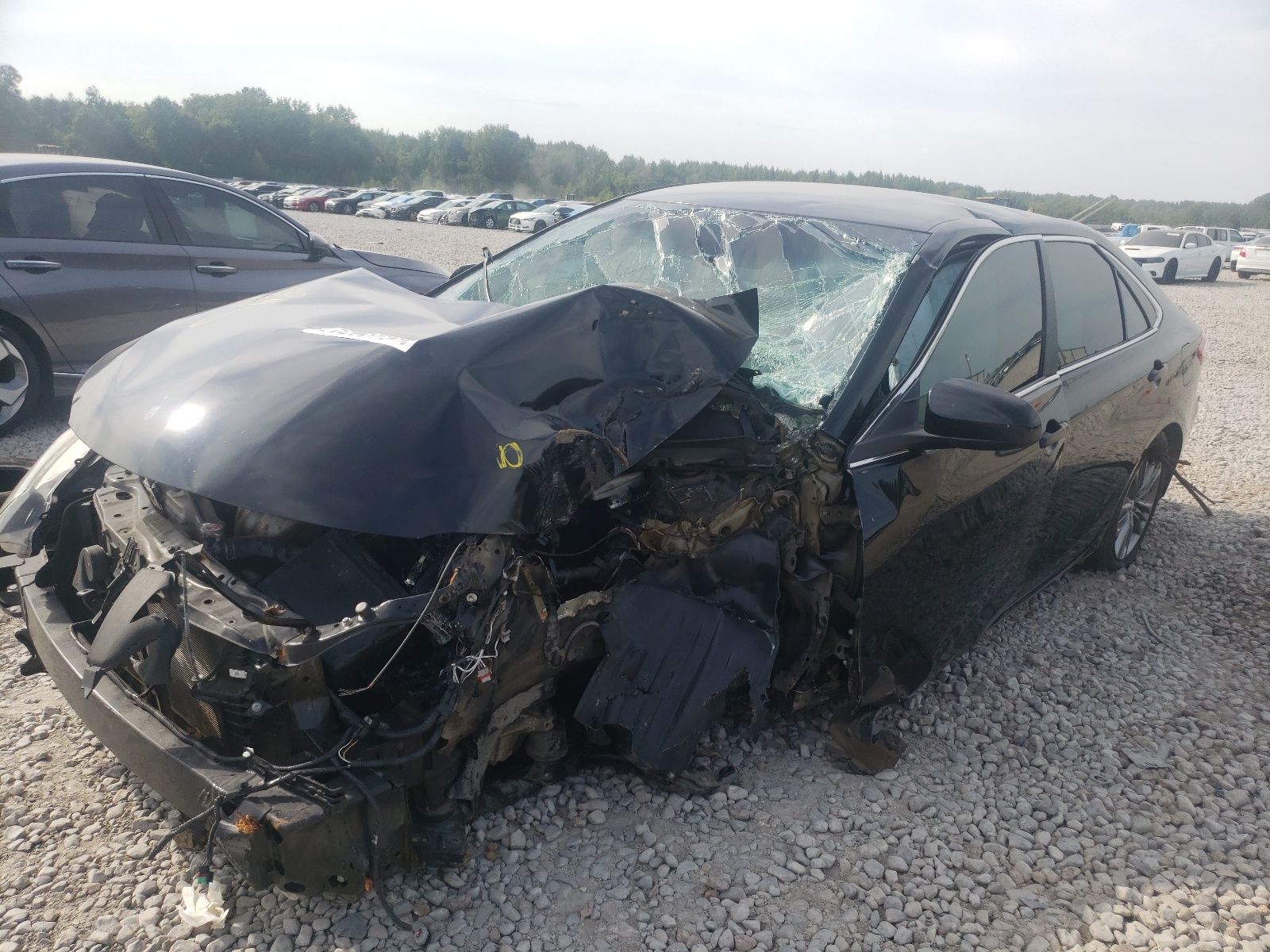 Photo 2 from auction – 2017 TOYOTA CAMRY LE with VIN 4T1BF1FK0HU412215