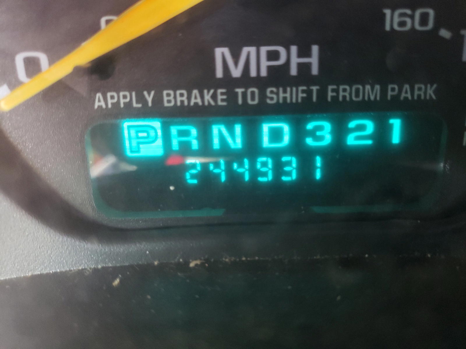 Photo 8 from auction – 2000 CHEVROLET SILVERADO with VIN 2GCEK19T0Y1113384