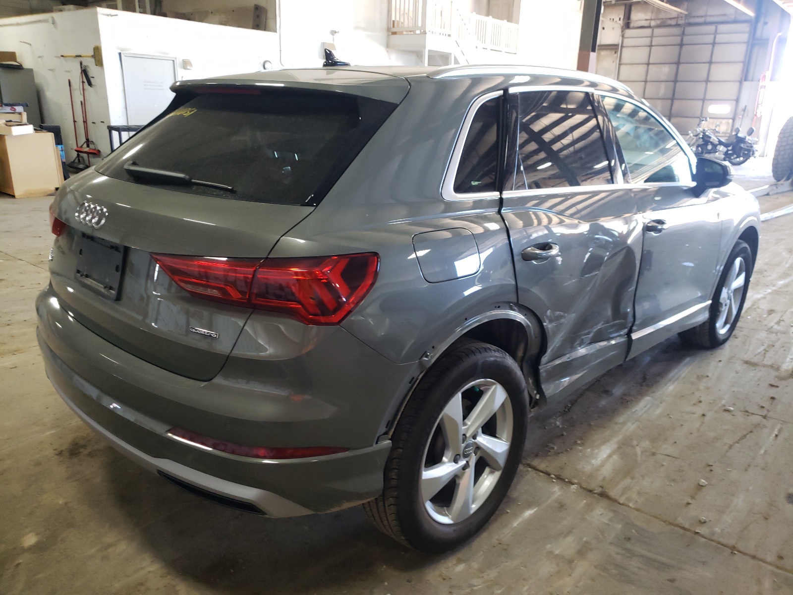 Photo 4 from auction – 2019 AUDI Q3 PREMIUM with VIN WA1BECF34K1067074