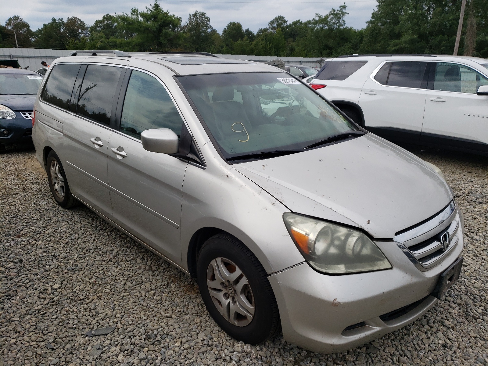 HONDA ODYSSEY EX 2005 with VIN 5FNRL38665B414255 - Photo from auction