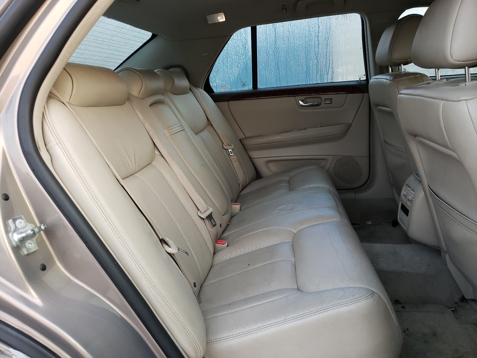 Photo 6 from auction – 2006 CADILLAC DTS with VIN 1G6KD57Y86U116329