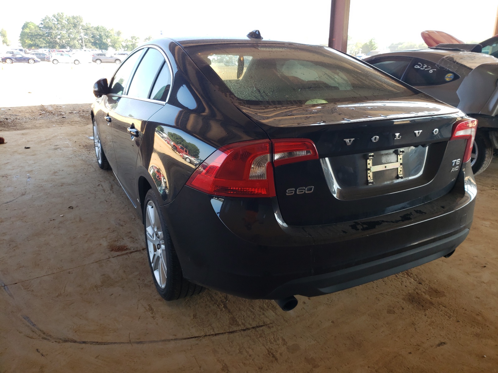 Zdjęcie 3 z aukcji – 2011 VOLVO S60 T6 z VIN YV1902FH2B2003399