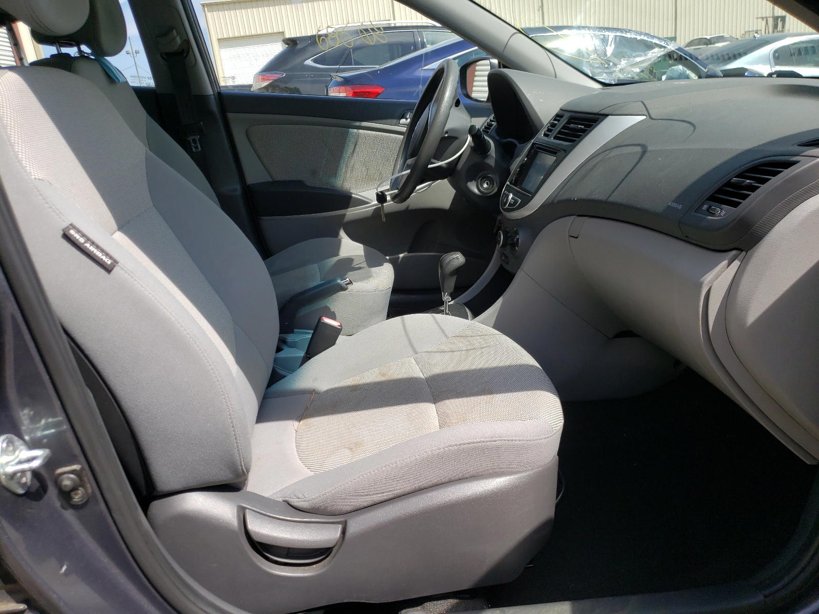 Photo 5 from auction – 2012 HYUNDAI ACCENT GLS with VIN KMHCT4AE7CU257557