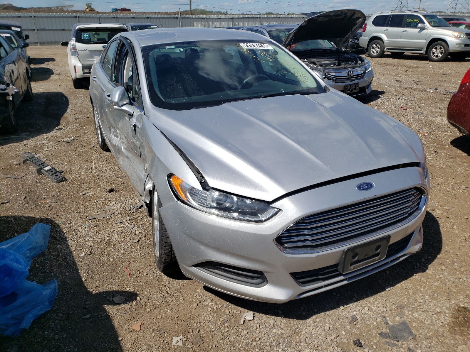 FORD FUSION SE 2016 with VIN 1FA6P0H70G5100562 - Photo from auction