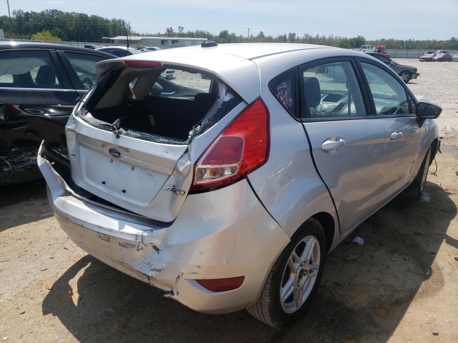 Photo 4 from auction – 2017 FORD FIESTA SE with VIN 3FADP4EJ8HM132380