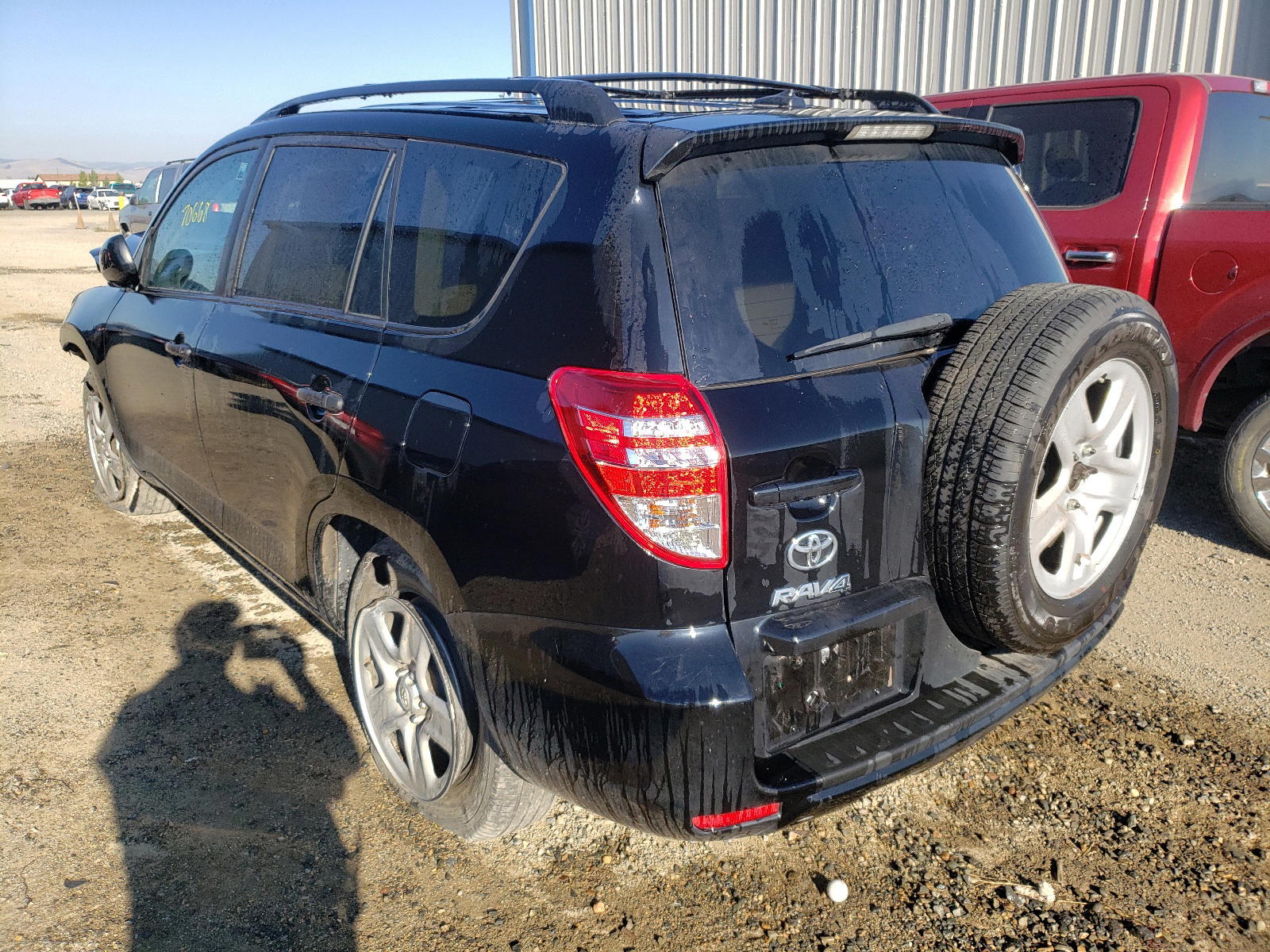 Photo 3 from auction – 2011 TOYOTA RAV4 with VIN 2T3BF4DV1BW138729
