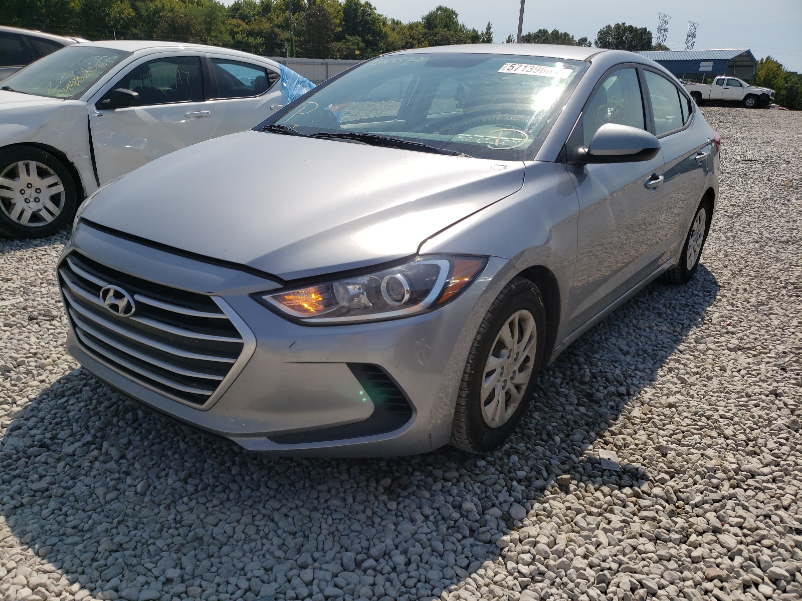 Photo 2 from auction – 2017 HYUNDAI ELANTRA SE with VIN 5NPD74LF6HH076535