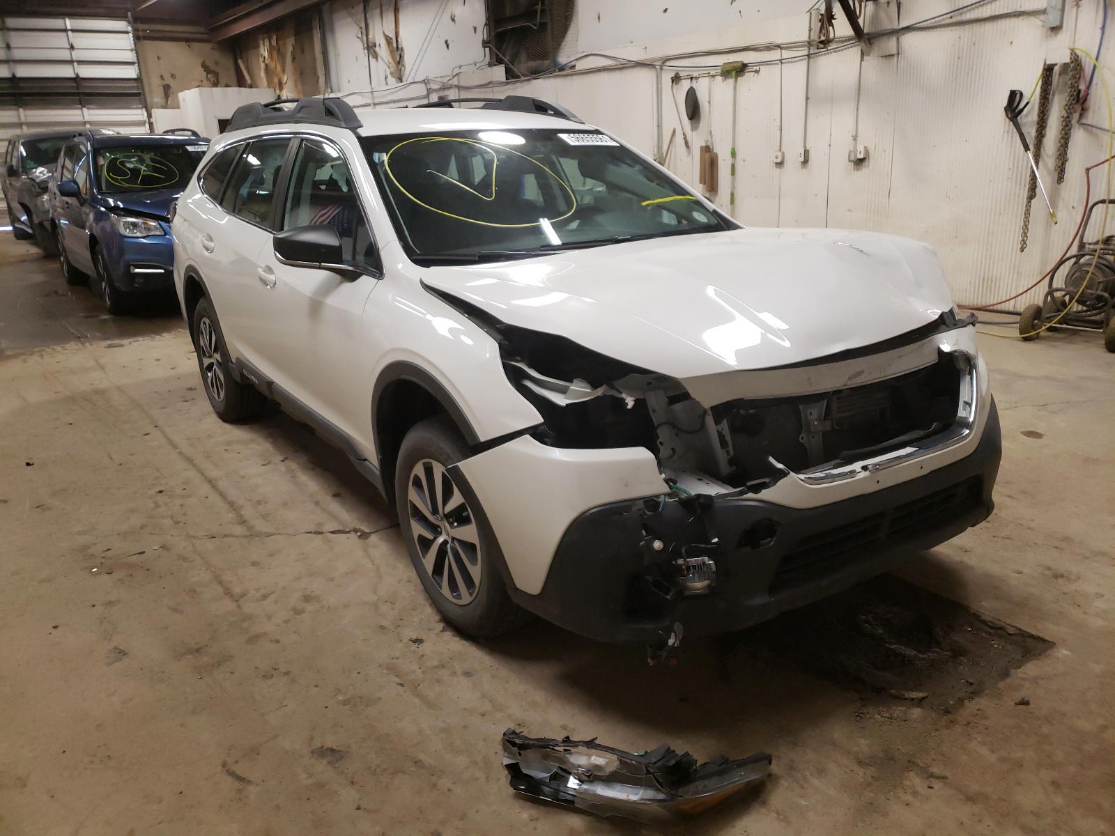 SUBARU OUTBACK 2020 with VIN 4S4BTAAC2L3142797 - Photo from auction