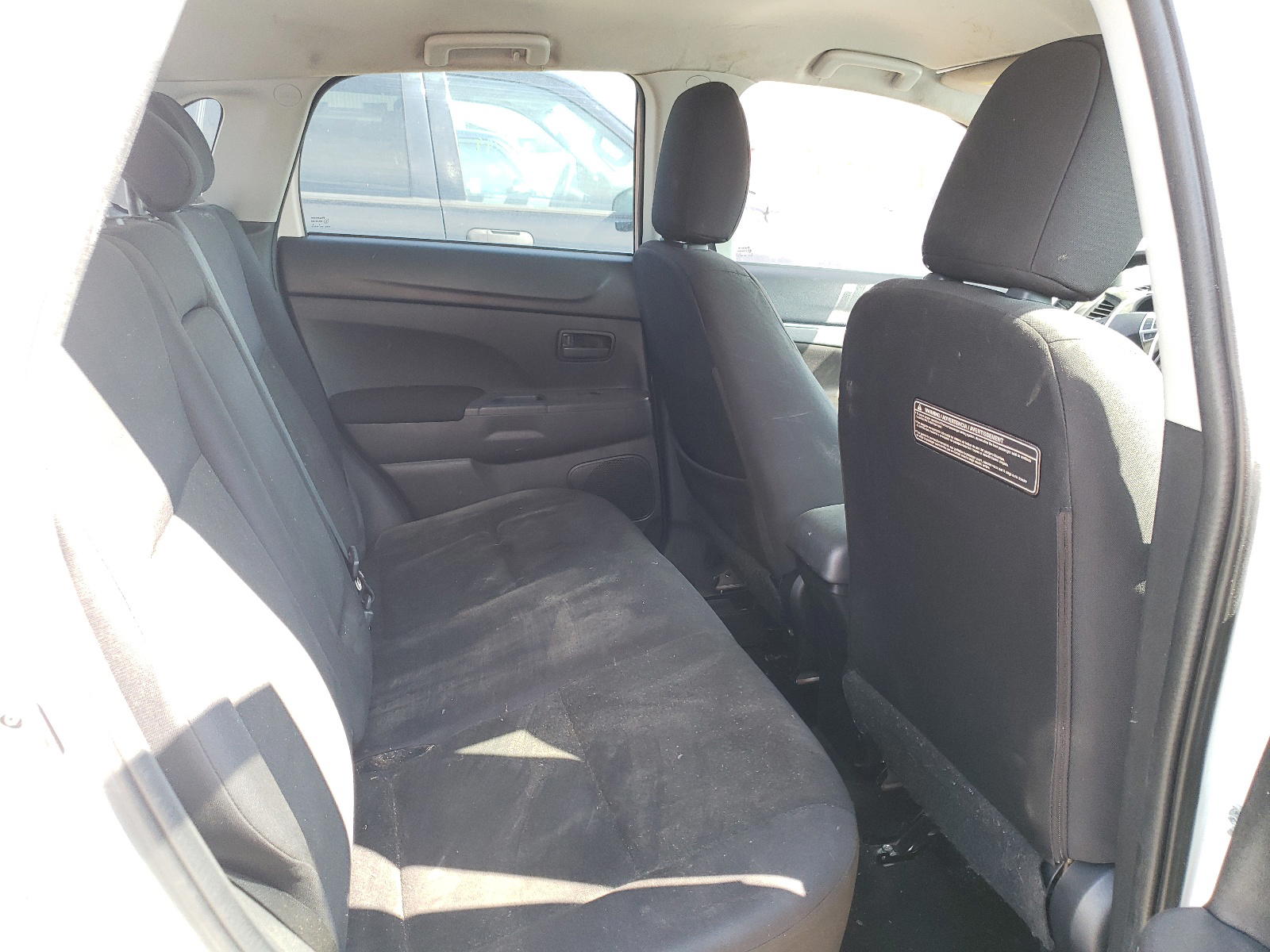 Photo 6 from auction – 2013 MITSUBISHI OUTLANDER with VIN 4A4AP3AUXDE008353