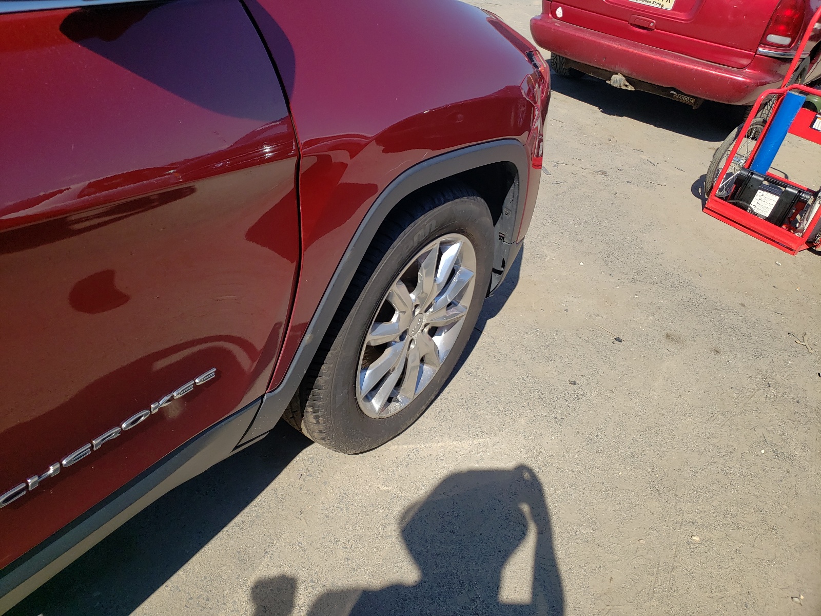 Photo 9 from auction – 2016 JEEP CHEROKEE L with VIN 1C4PJMDB8GW305784