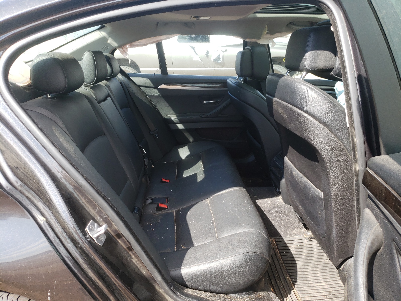 Photo 6 from auction – 2013 BMW 528 XI with VIN WBAXH5C53DD111665