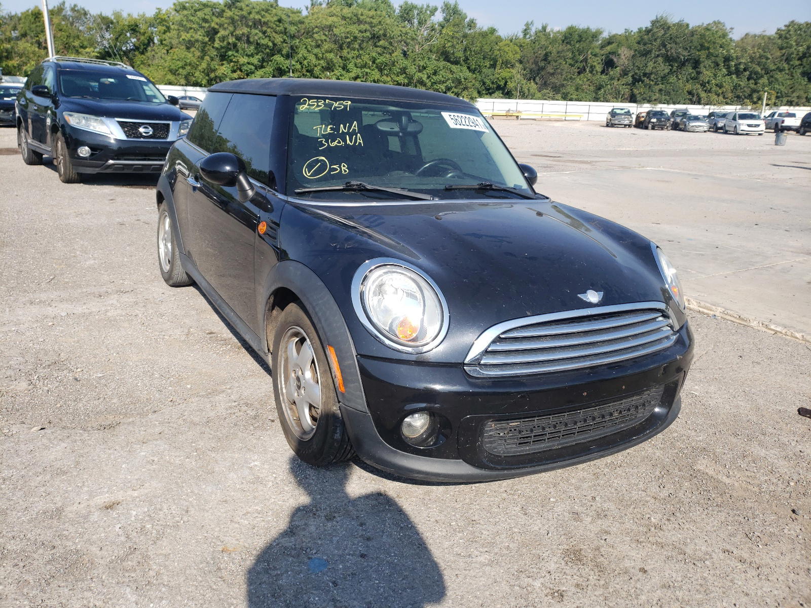 MINI COOPER 2011 with VIN WMWSU3C52BT253759 - Photo from auction
