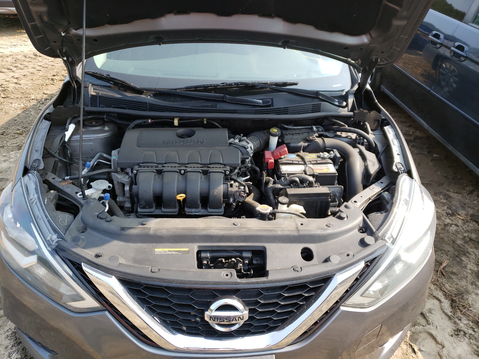 Photo 7 from auction – 2016 NISSAN SENTRA S with VIN 3N1AB7AP5GY273893