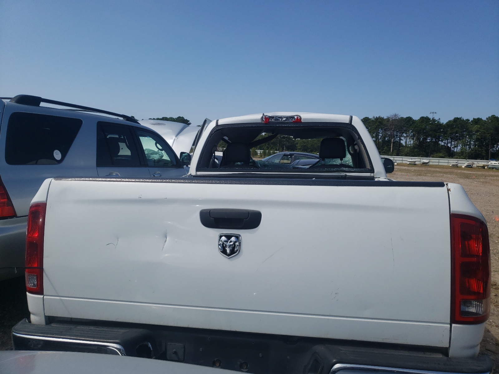Photo 6 from auction – 2005 DODGE RAM 1500 S with VIN 1D7HA16K15J501050