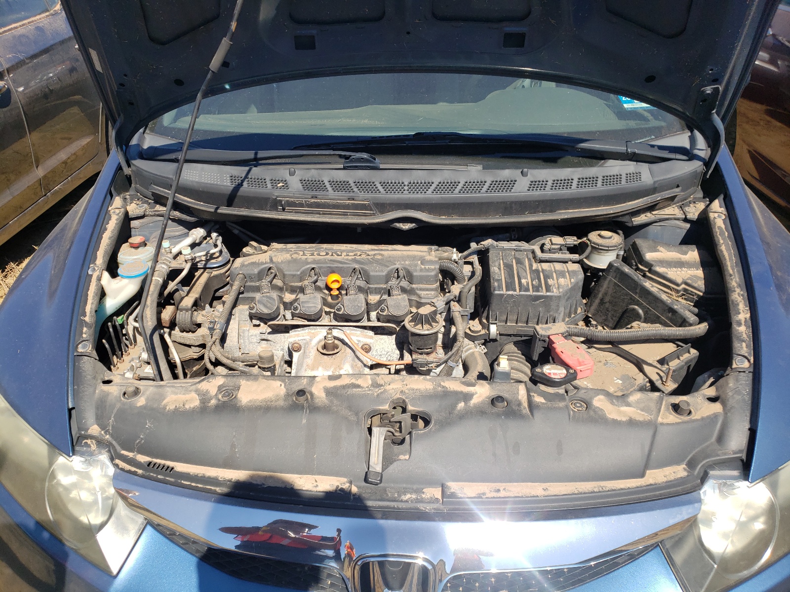 Photo 7 from auction – 2011 HONDA CIVIC LX with VIN 2HGFA1F55BH530027