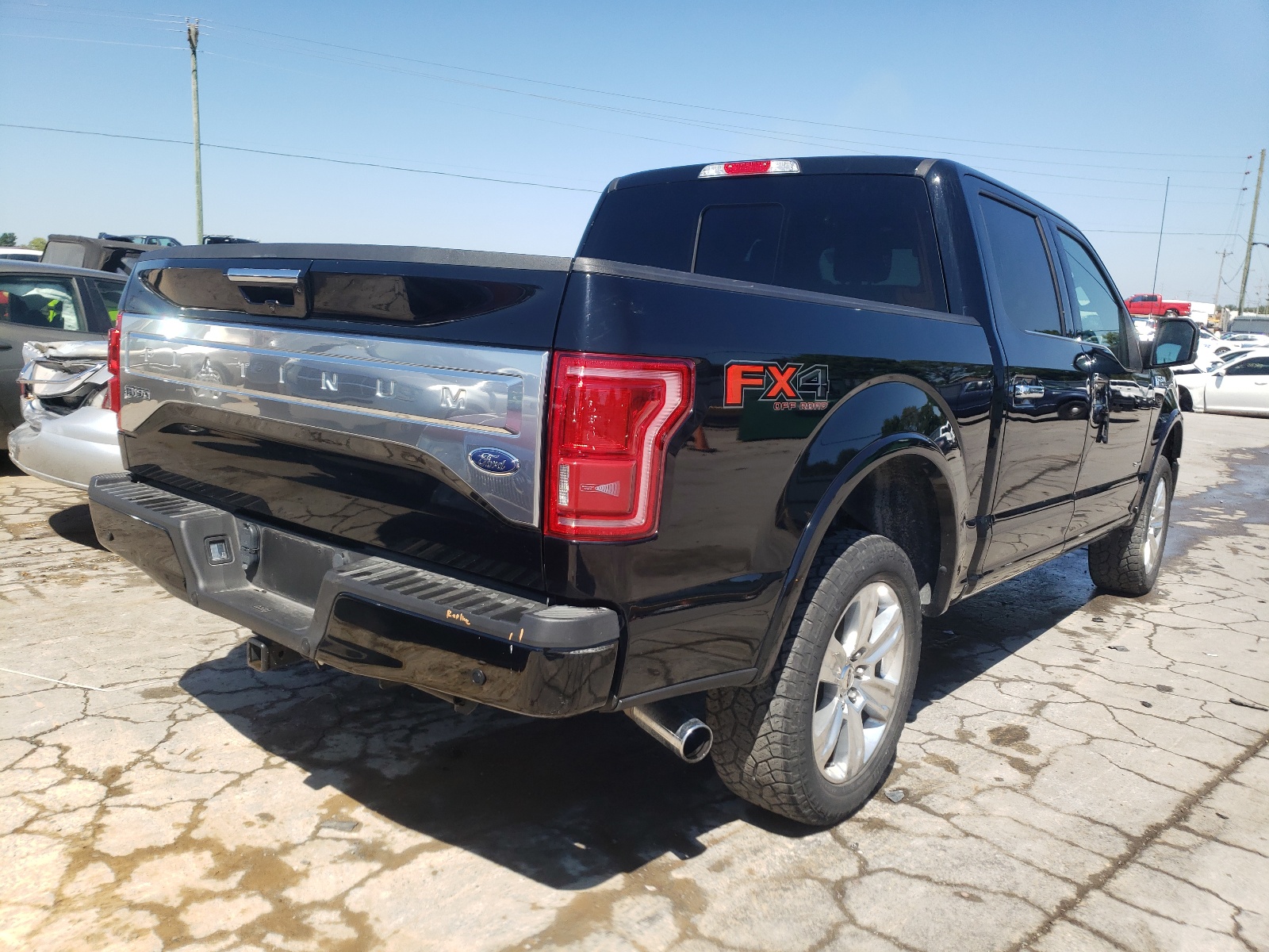 Photo 4 from auction – 2017 FORD F150 SUPER with VIN 1FTEW1EG1HFB30054
