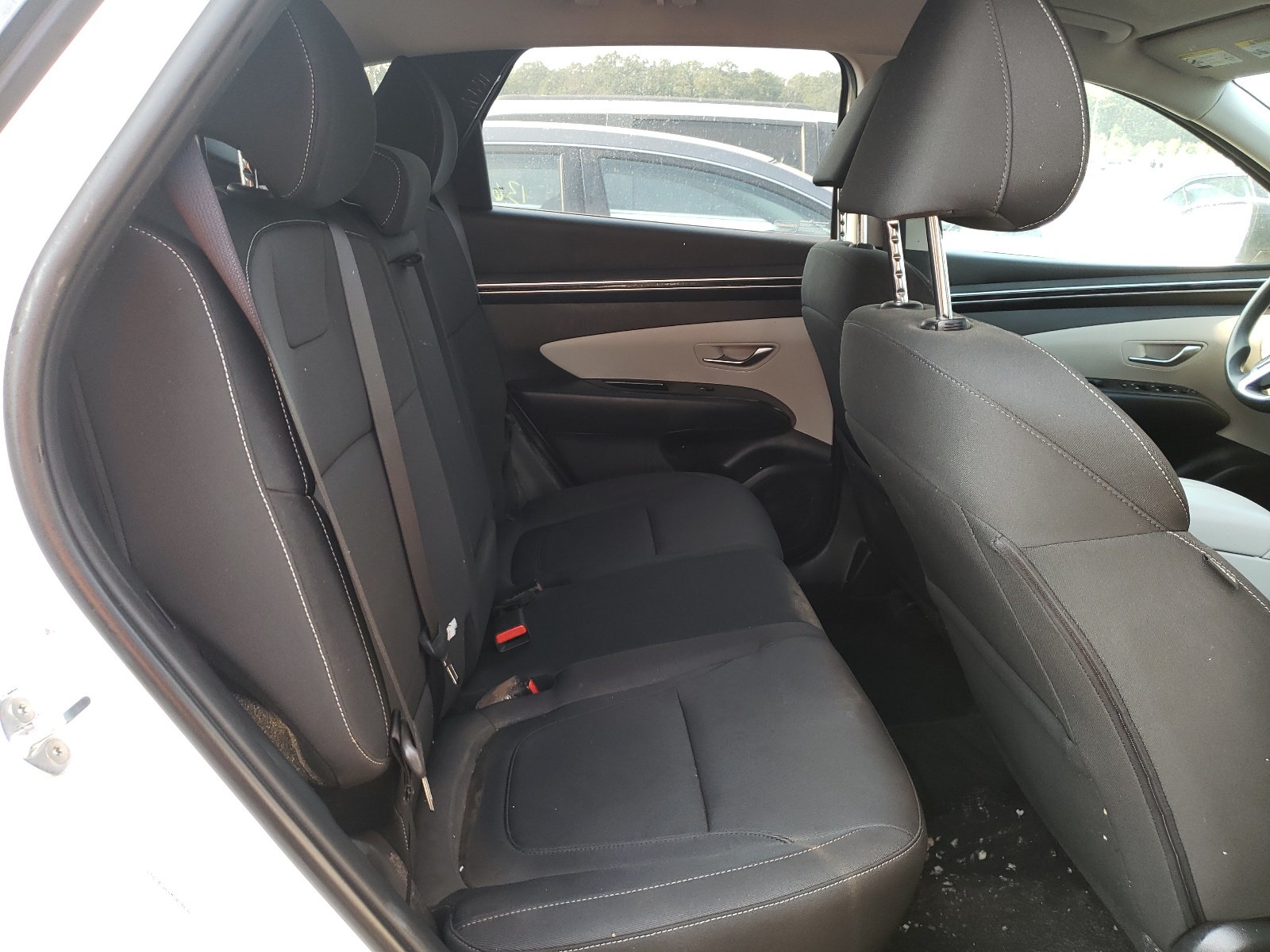 Photo 6 from auction – 2022 HYUNDAI TUCSON SEL with VIN KM8JBCAE6NU020646