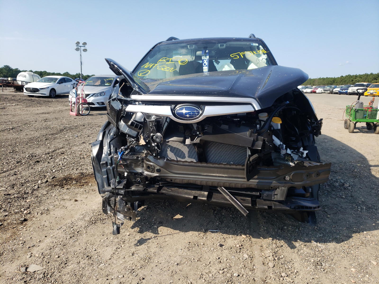 Photo 9 from auction – 2020 SUBARU FORESTER with VIN JF2SKADC6LH609176