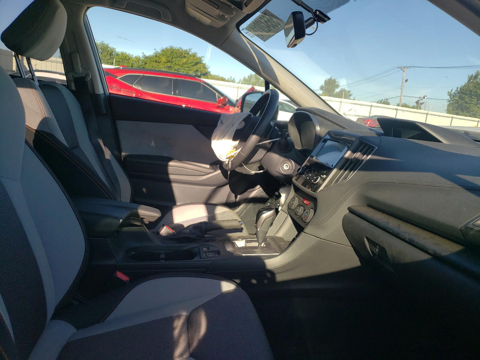 Photo 5 from auction – 2019 SUBARU CROSSTREK with VIN JF2GTACC0KH347030