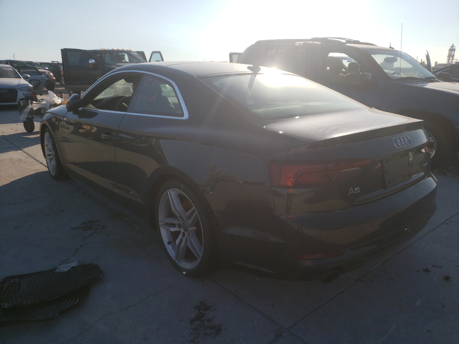 Zdjęcie 3 z aukcji – 2019 AUDI A5 PREMIUM z VIN WAUTNAF52KA018324
