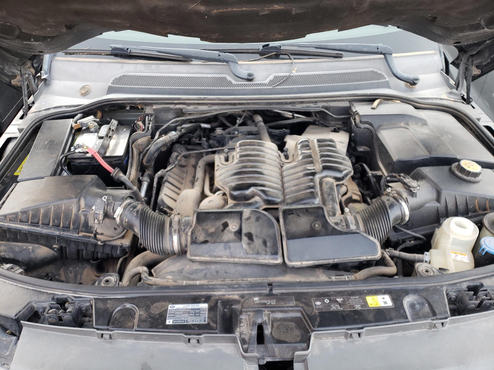 Photo 9 from auction – 2011 LAND ROVER RANGE ROVE with VIN SALSK2D4XBA294394