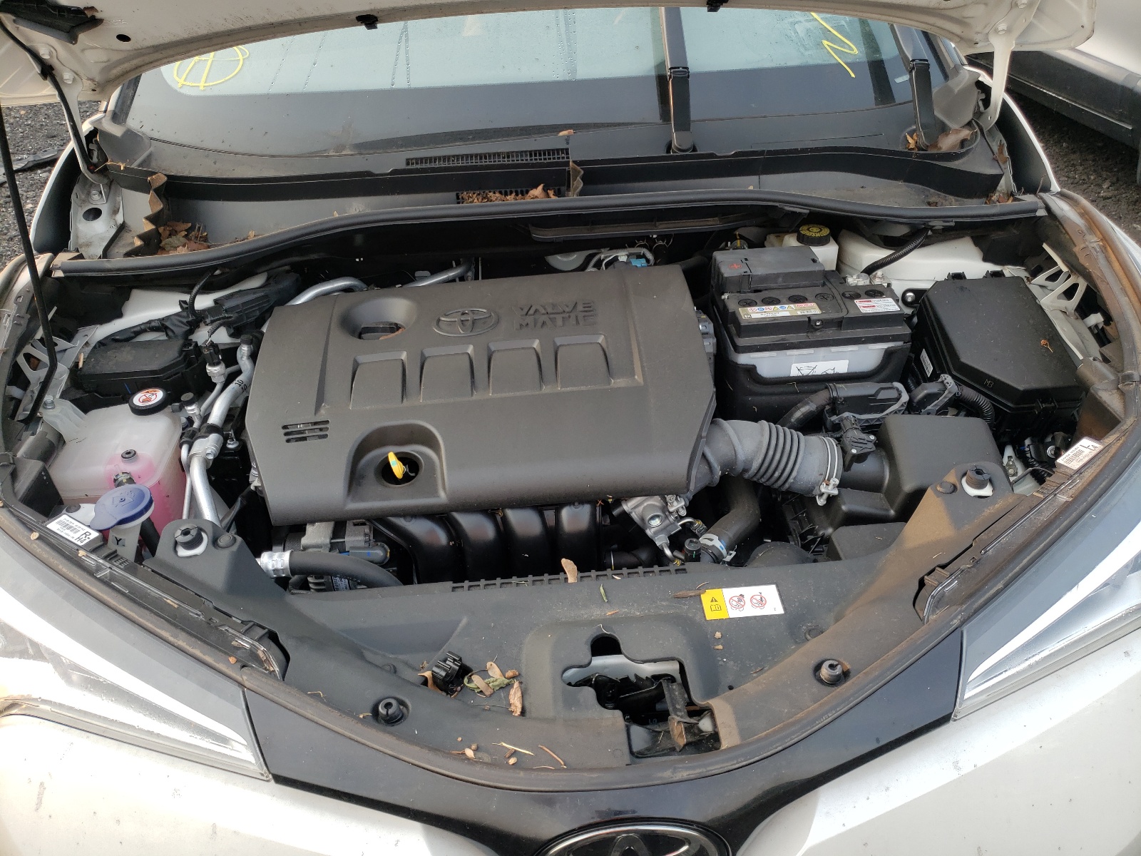 Photo 7 from auction – 2019 TOYOTA C-HR XLE with VIN NMTKHMBX1KR092561