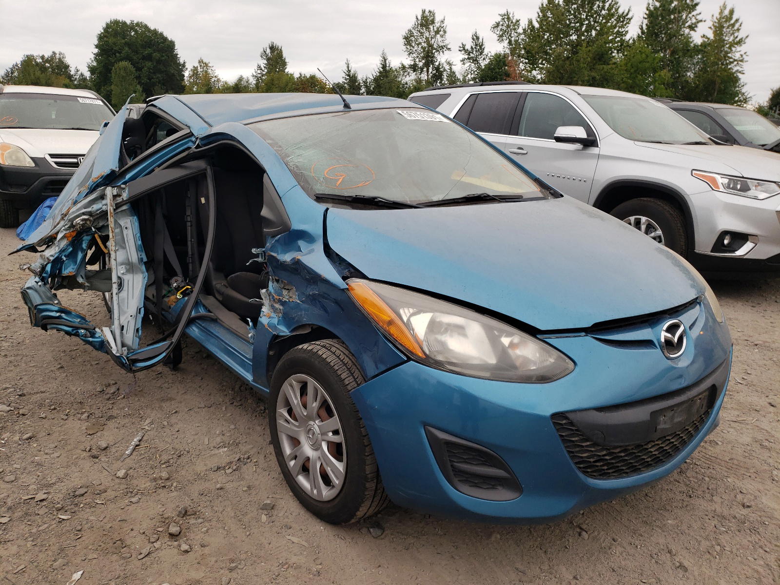 MAZDA MAZDA2 2012 with VIN JM1DE1KY5C0151092 - Photo from auction