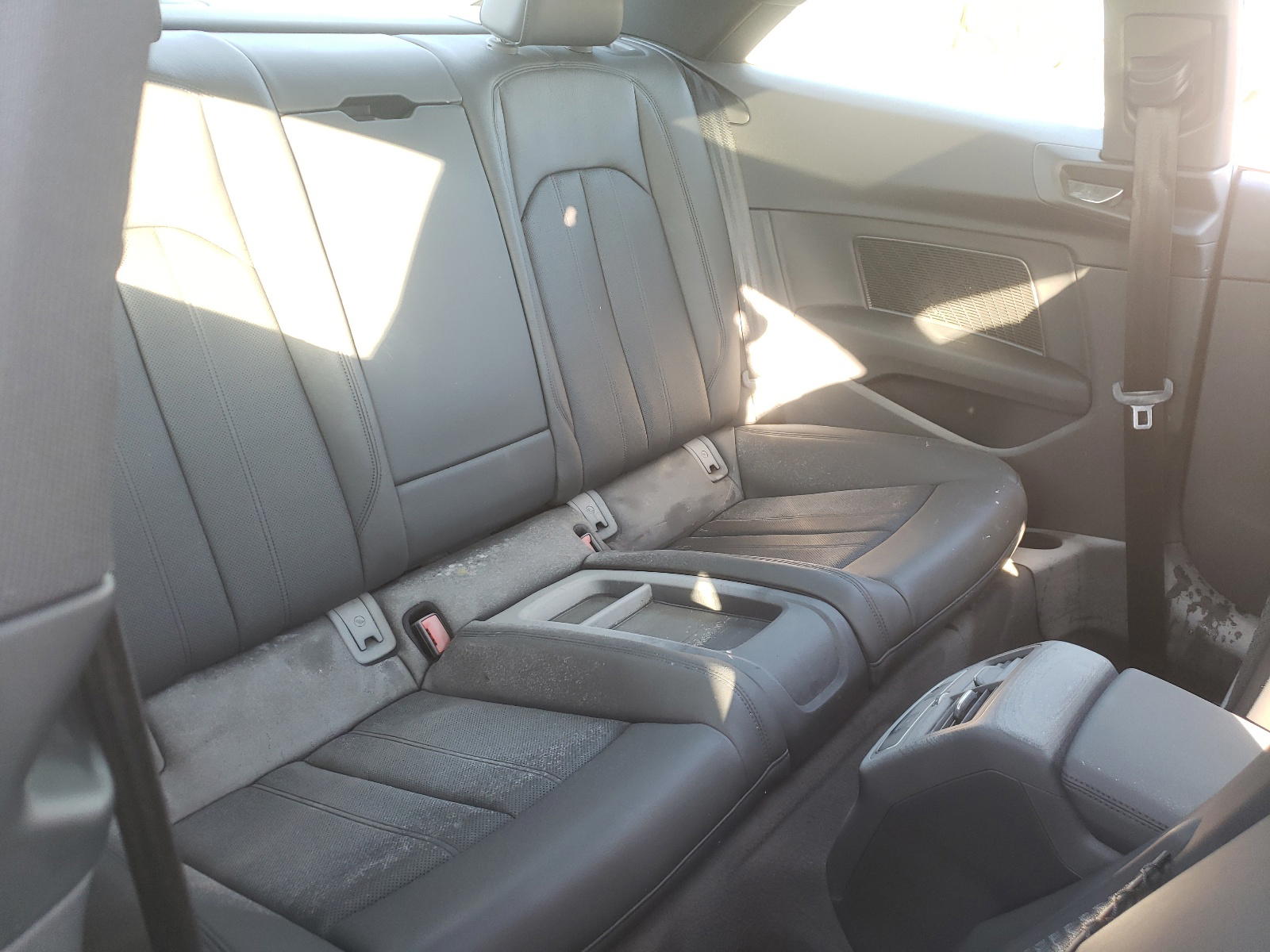 Photo 6 from auction – 2019 AUDI A5 PREMIUM with VIN WAUTNAF52KA018324