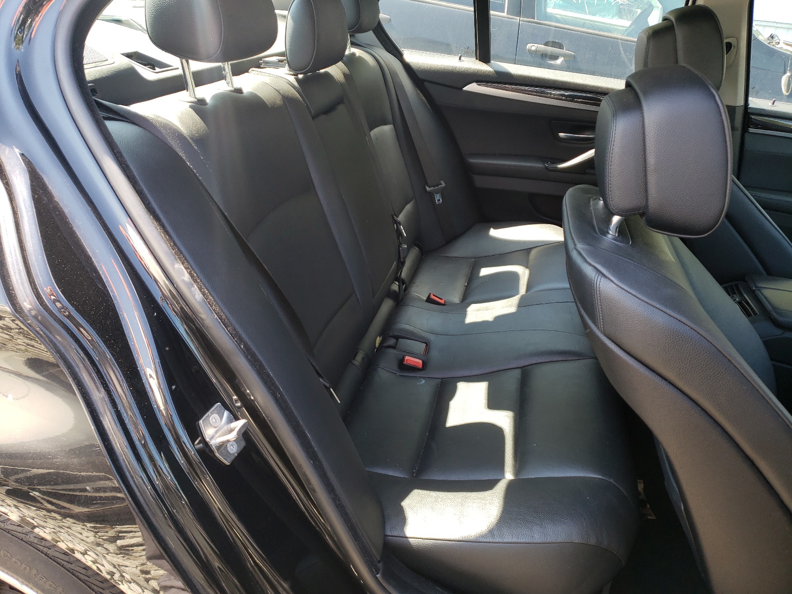 Photo 6 from auction – 2013 BMW 528 XI with VIN WBAXH5C51DDW12425