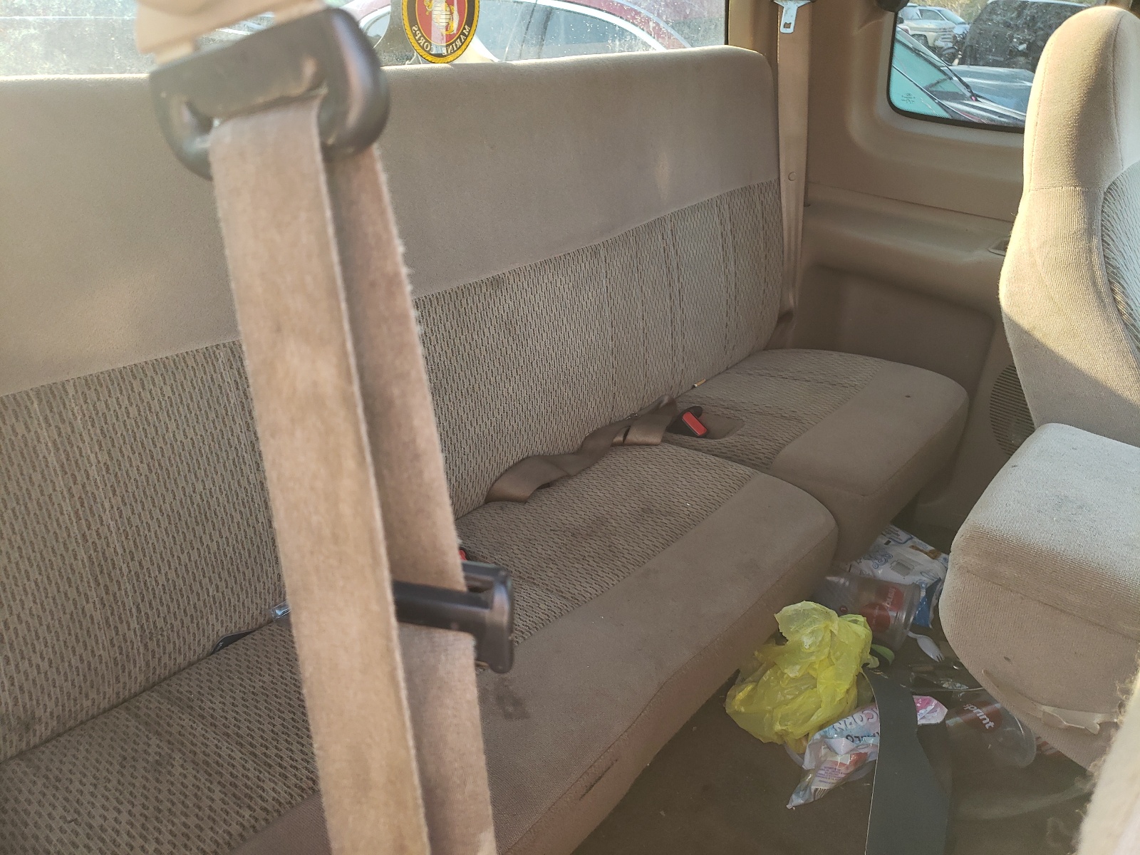 Photo 6 from auction – 1998 FORD F150 with VIN 1FTRX17L0WNA68786