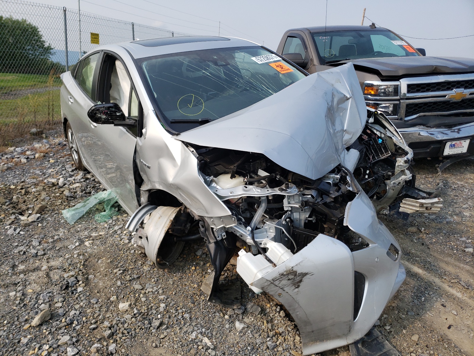 TOYOTA PRIUS 2018 with VIN JTDKARFUXJ3064826 - Photo from auction