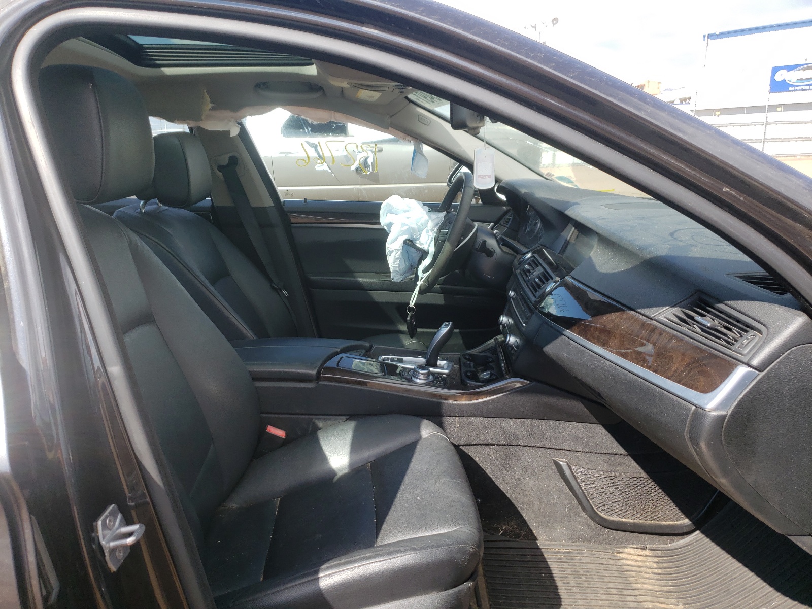 Photo 5 from auction – 2013 BMW 528 XI with VIN WBAXH5C53DD111665