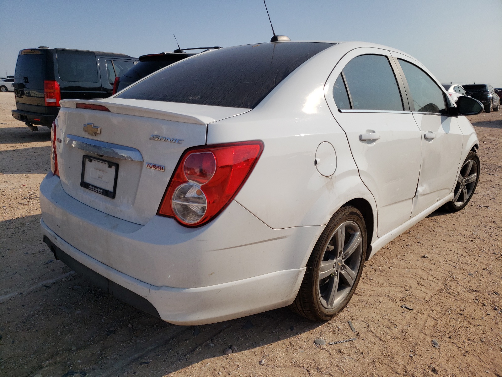 Photo 4 from auction – 2015 CHEVROLET SONIC RS with VIN 1G1JG5SB1F4148518