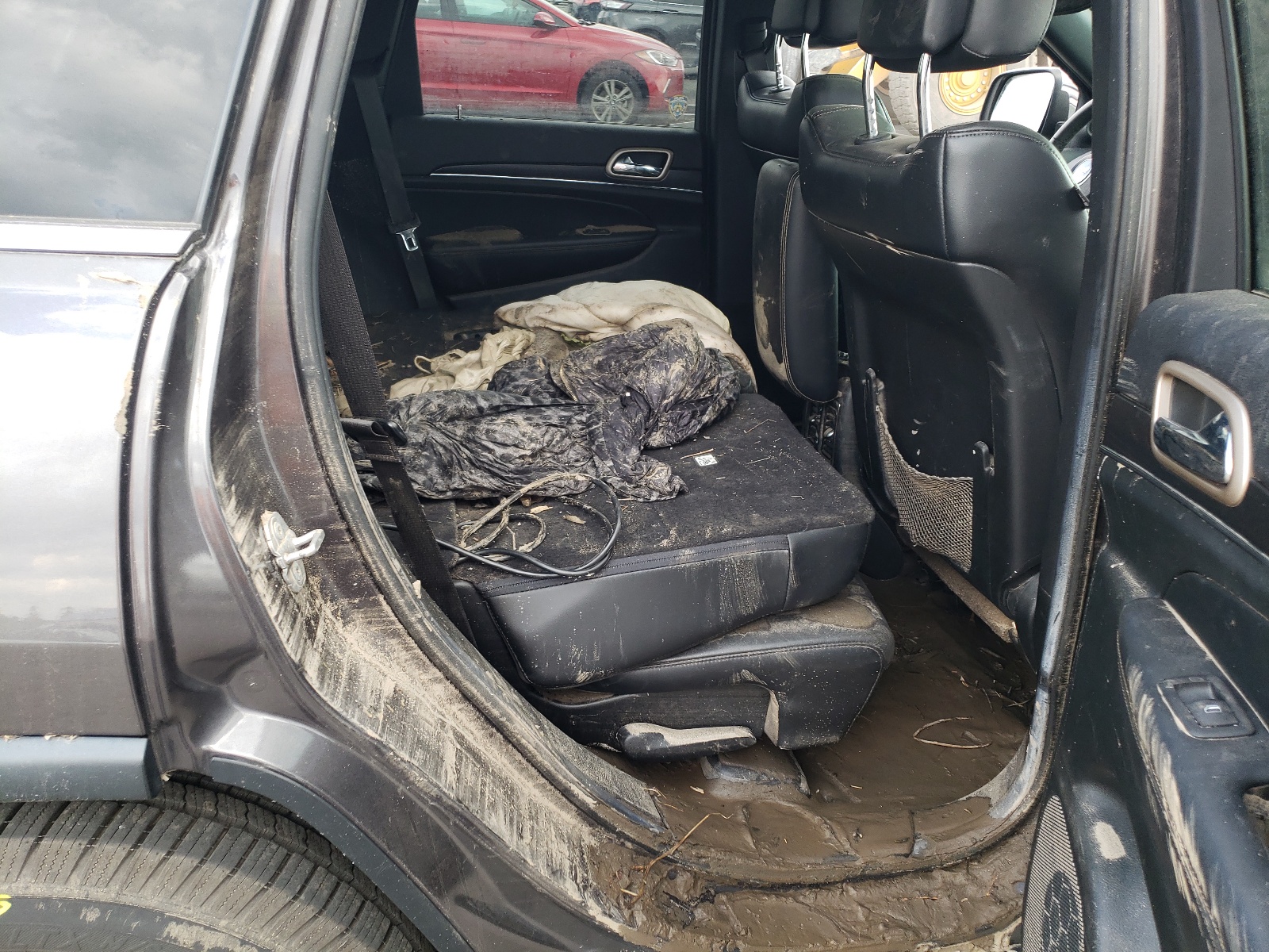 Photo 6 from auction – 2014 JEEP GRAND CHER with VIN 1C4RJFBG5EC232424