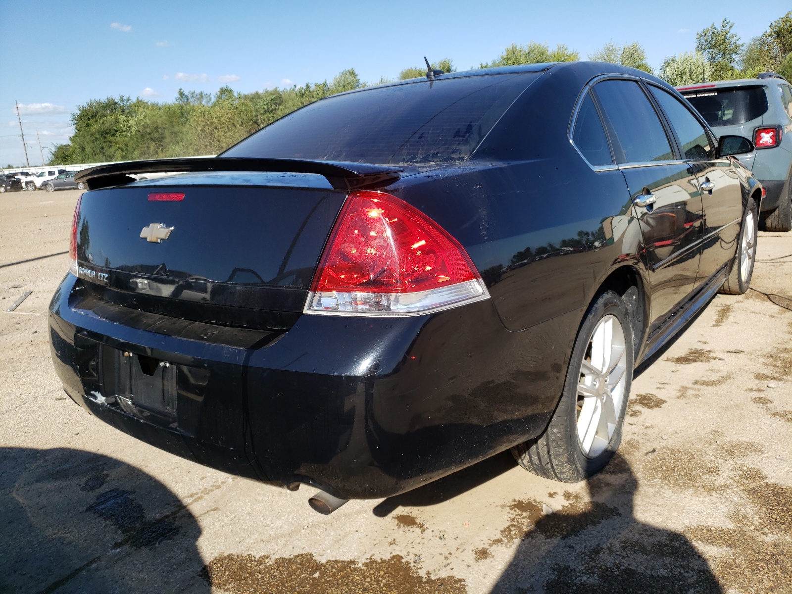 Photo 4 from auction – 2013 CHEVROLET IMPALA LTZ with VIN 2G1WC5E38D1265849