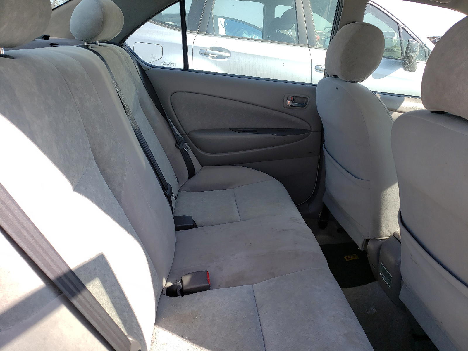 Photo 6 from auction – 2003 TOYOTA PRIUS with VIN JT2BK12UX30083152