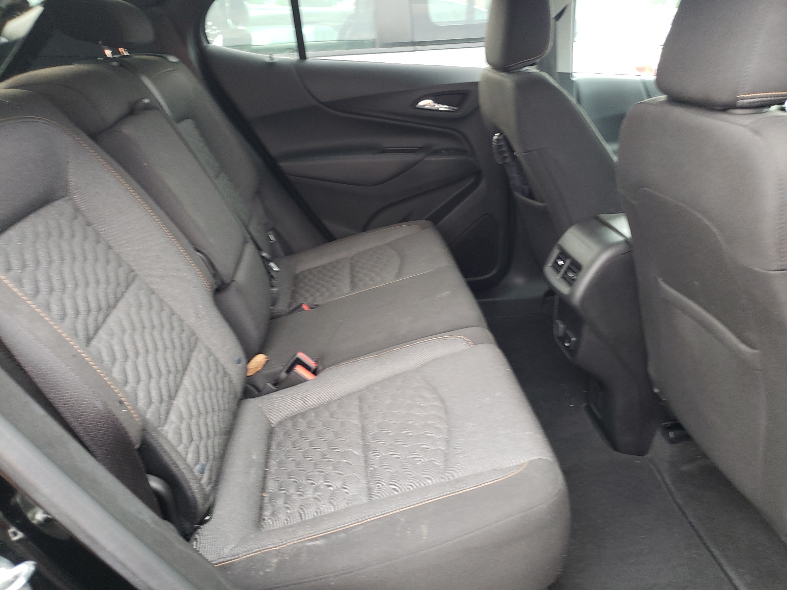 Photo 6 from auction – 2018 CHEVROLET EQUINOX LT with VIN 2GNAXSEV2J6248850