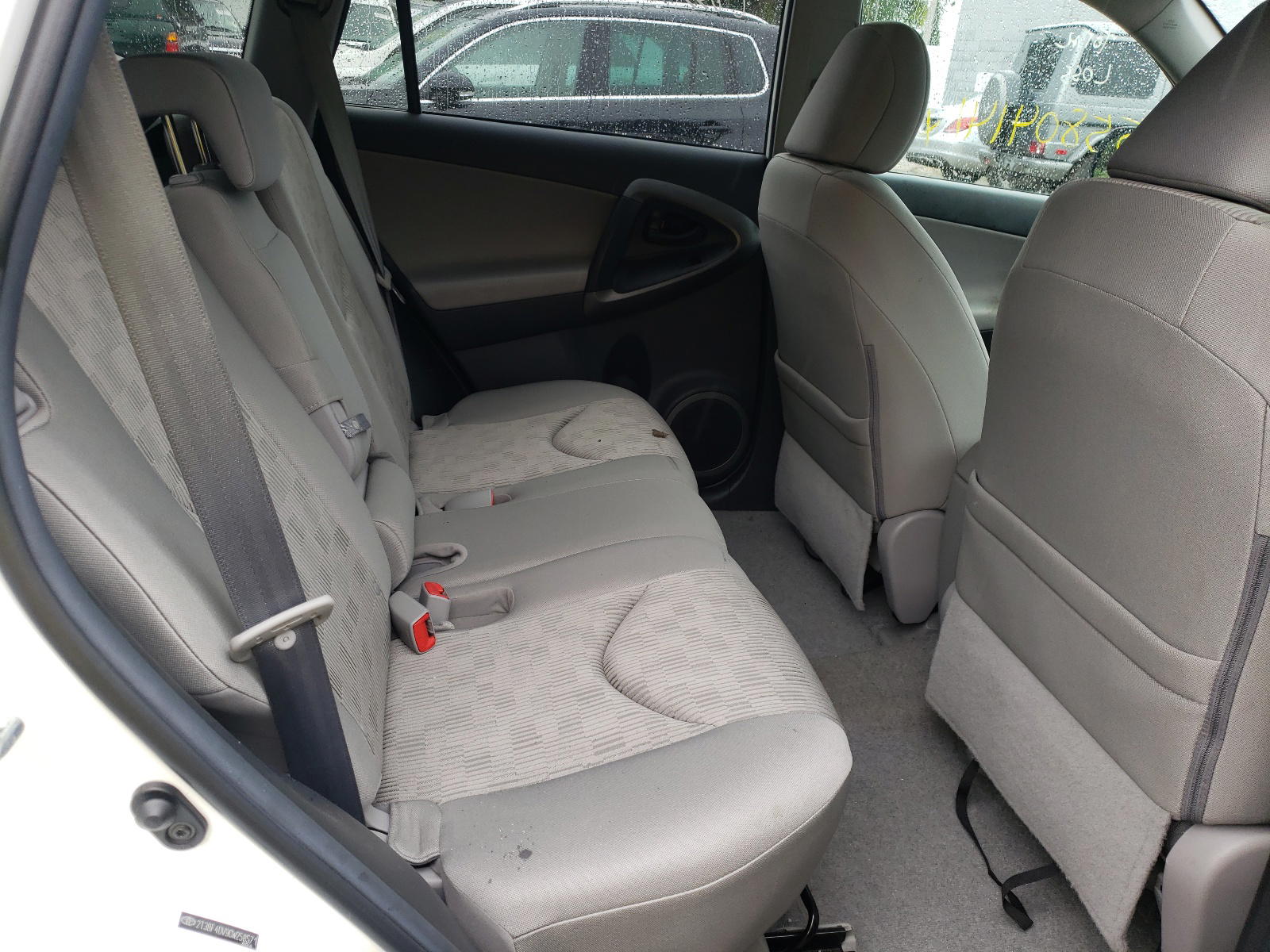 Photo 6 from auction – 2012 TOYOTA RAV4 with VIN 2T3BF4DV9CW258571