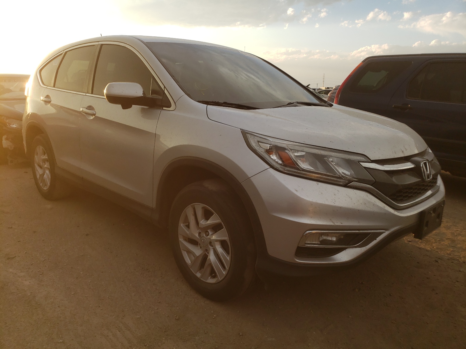 Photo 1 from auction – 2016 HONDA CR-V EX with VIN 2HKRM4H59GH654222