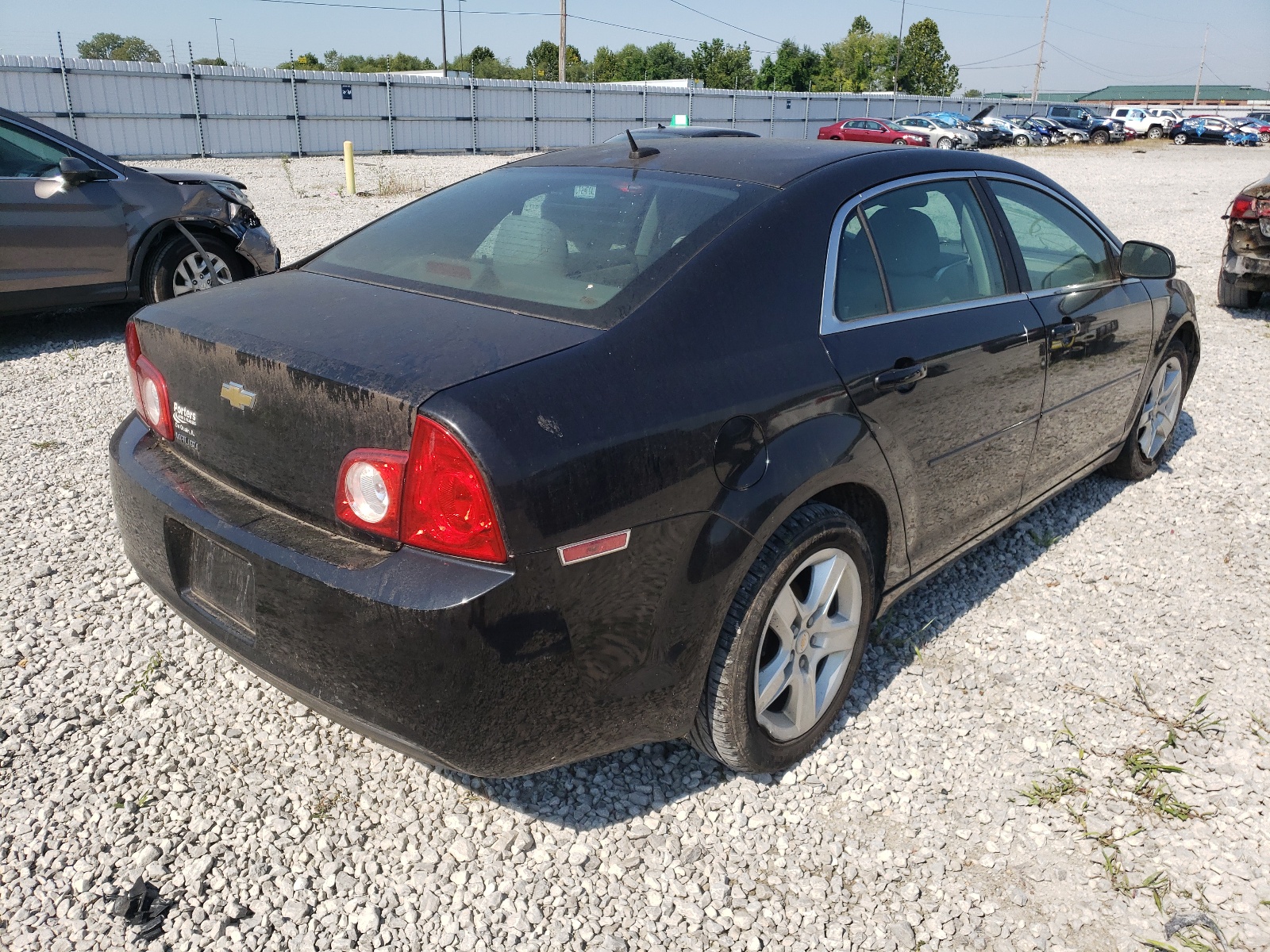 Photo 4 from auction – 2011 CHEVROLET MALIBU 2LT with VIN 1G1ZB5E17BF148042