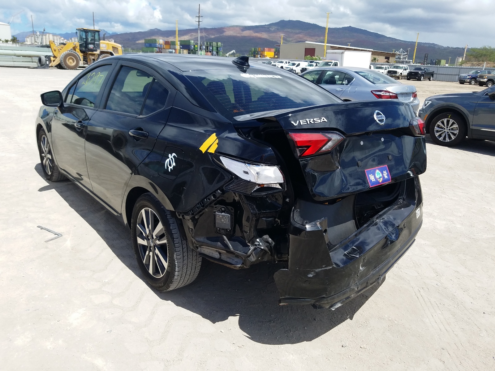 Photo 3 from auction – 2020 NISSAN VERSA S/SV with VIN 3N1CN8EV9LL808228