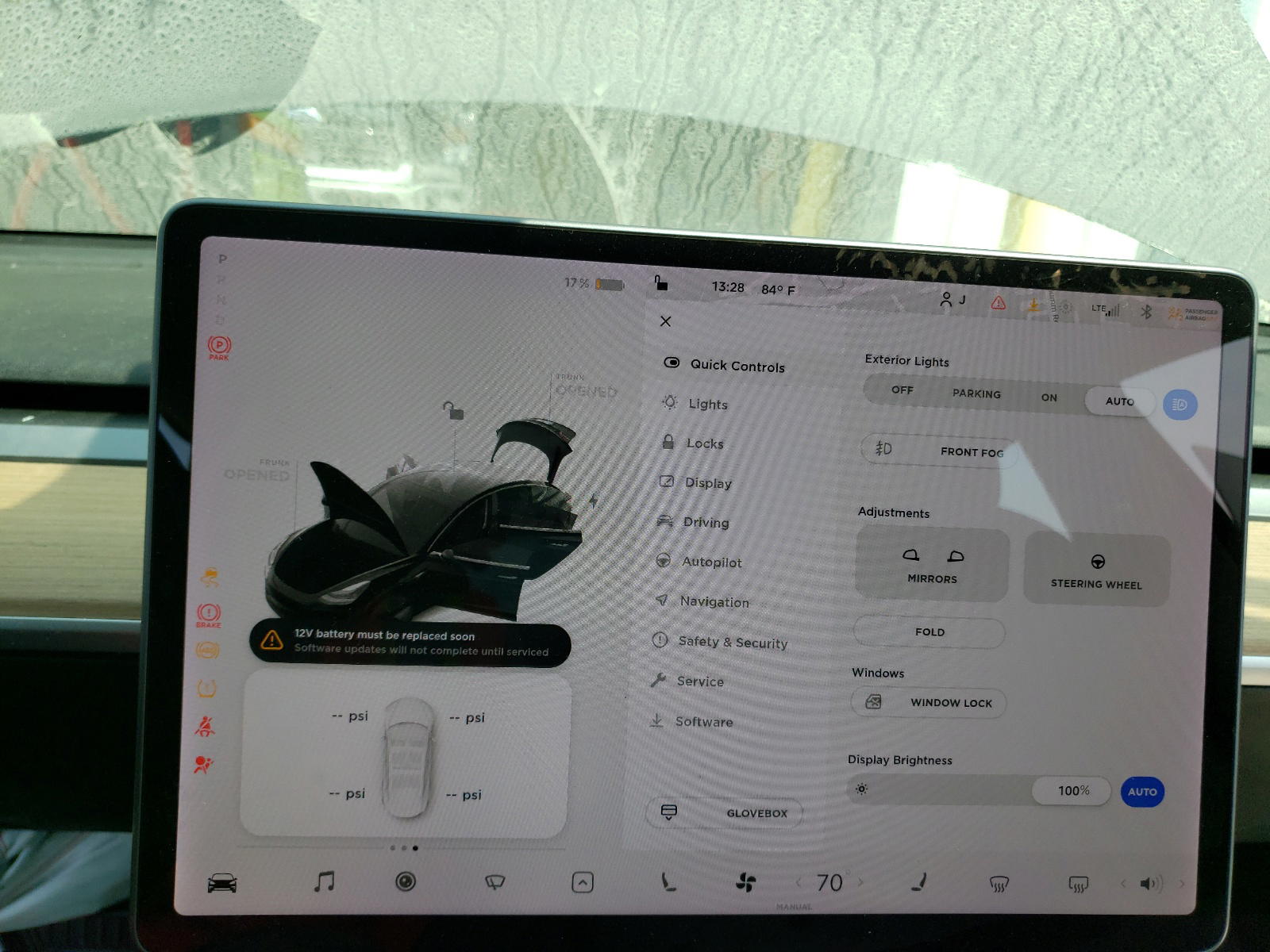 Photo 9 from auction – 2019 TESLA MODEL 3 with VIN 5YJ3E1EA2KF399441