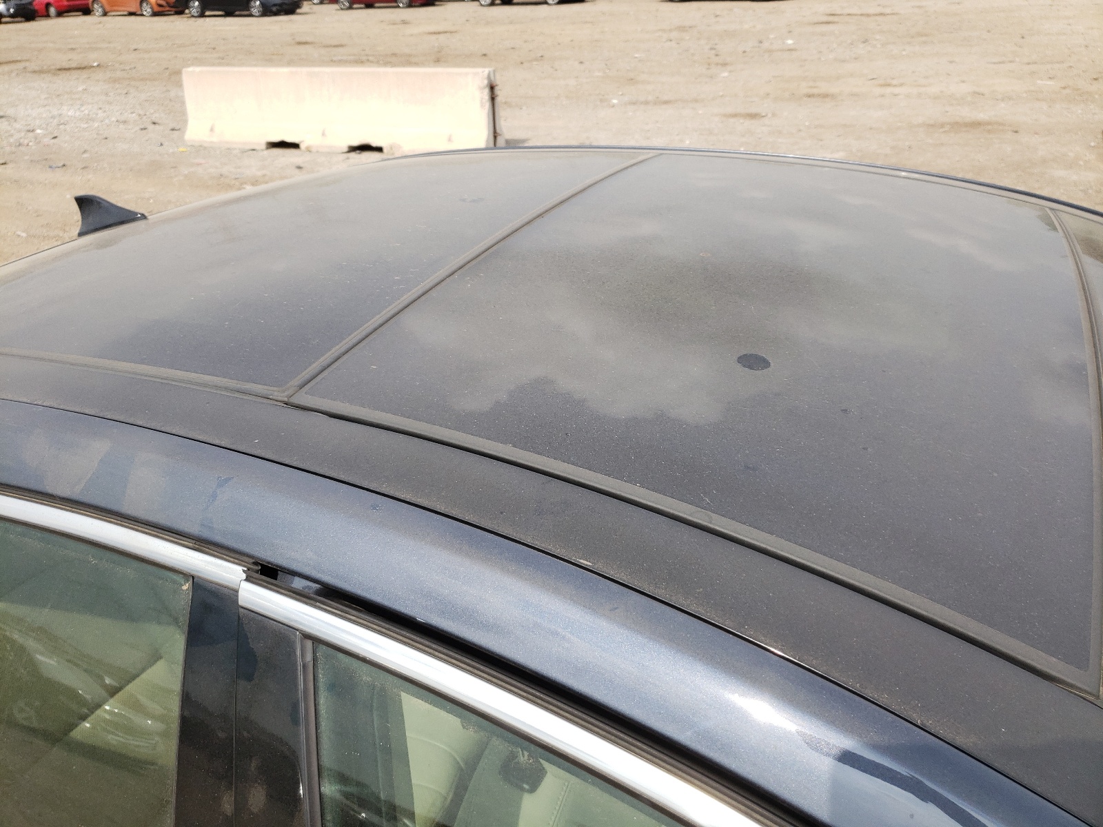 Photo 9 from auction – 2014 KIA CADENZA PR with VIN KNALN4D7XE5149357