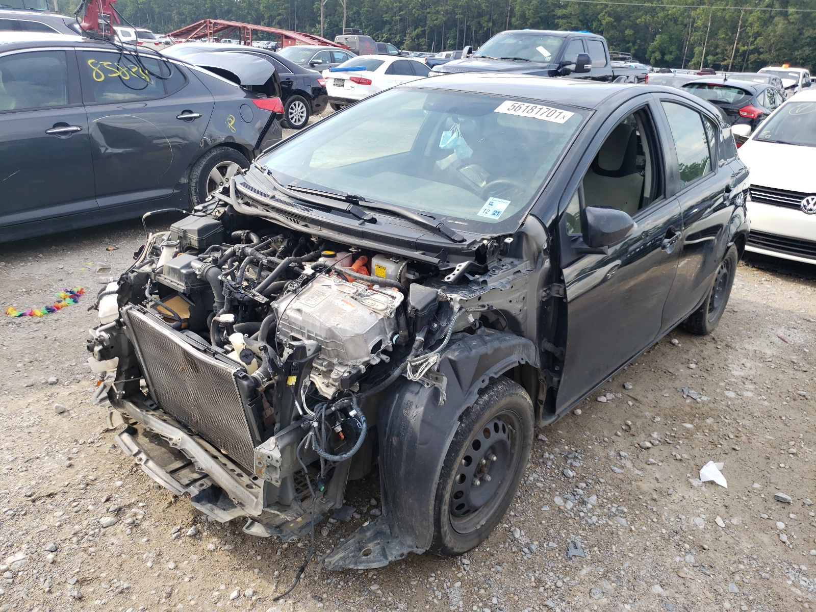 Photo 2 from auction – 2016 TOYOTA PRIUS C with VIN JTDKDTB35G1590433