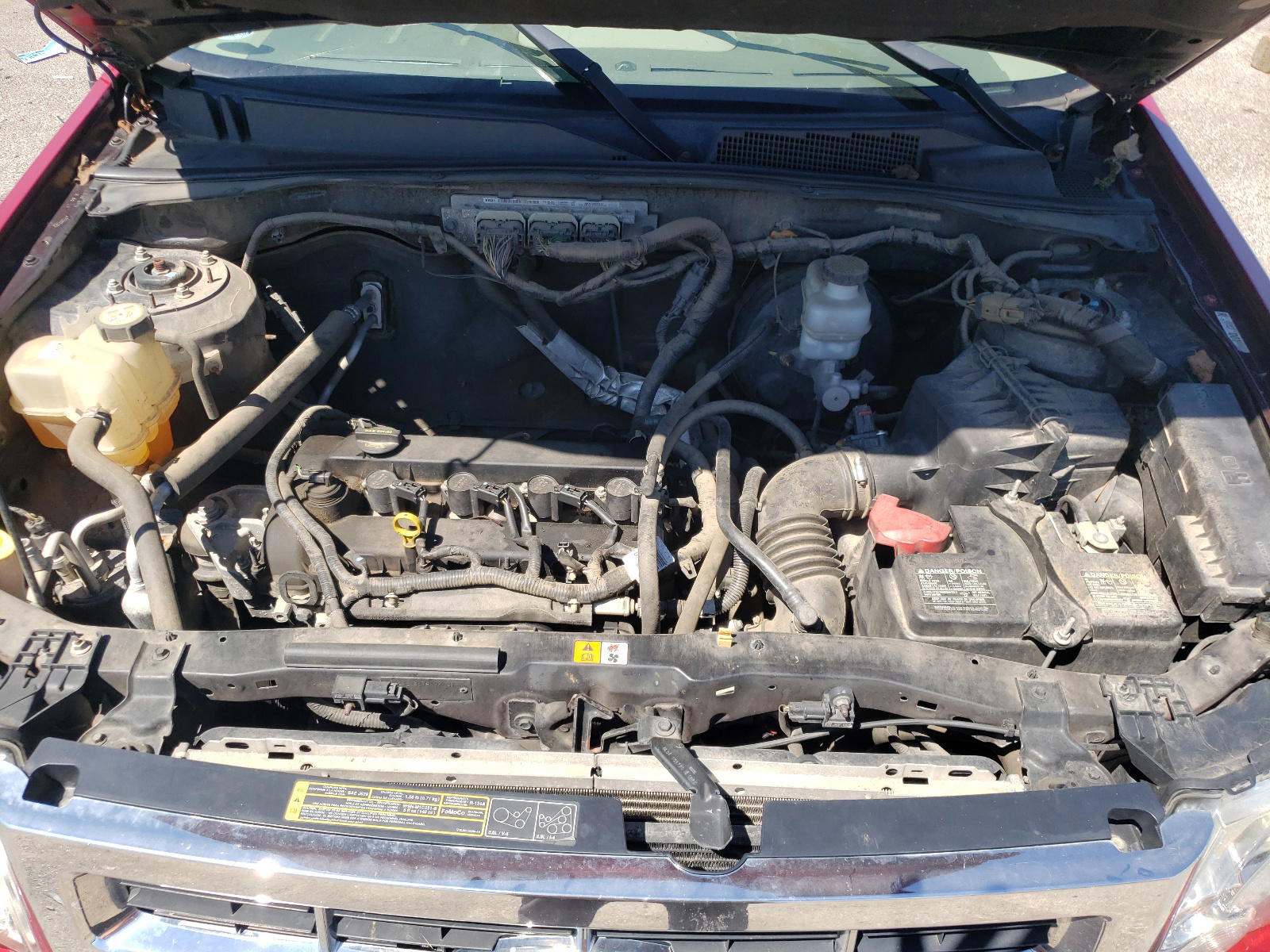 Photo 7 from auction – 2010 FORD ESCAPE XLT with VIN 1FMCU9D76AKB54887